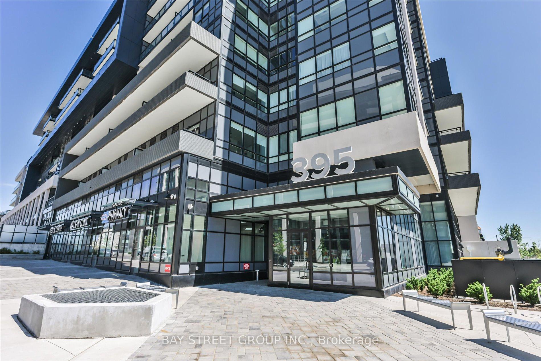 395 Dundas Street W 130, Oakville, ON L6M 5R8