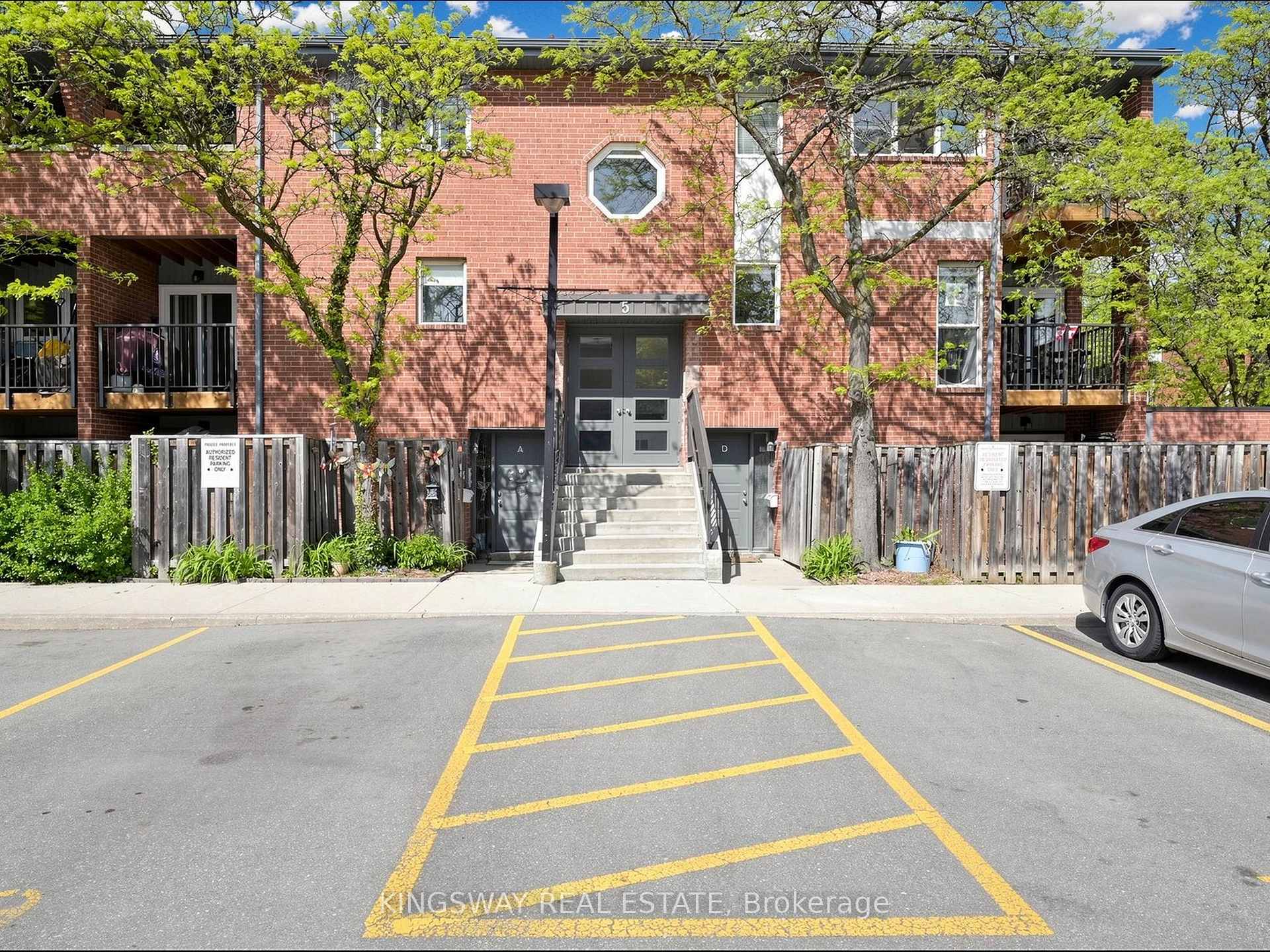 2866 Battleford Road 5F, Mississauga, ON L5N 3L3