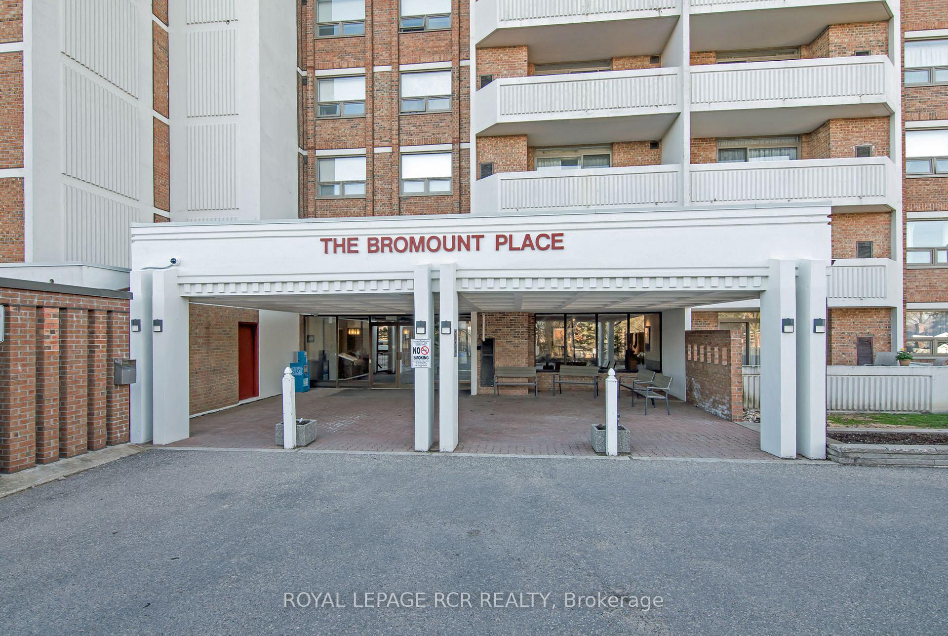 8 Fead Street 812, Orangeville, ON L9W 3X4