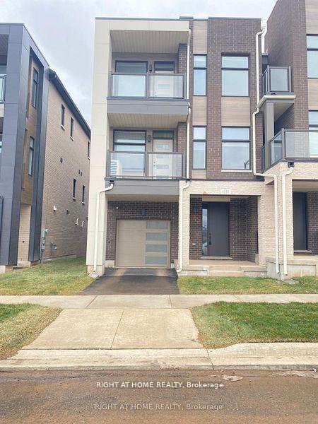 1284 Muller Lane, Oakville, ON L6H 7Y8