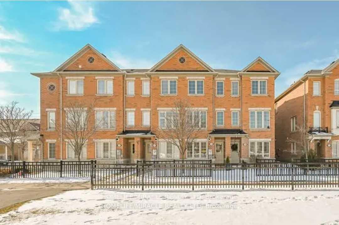 45 Peach Drive, Brampton, ON L6R 0W6