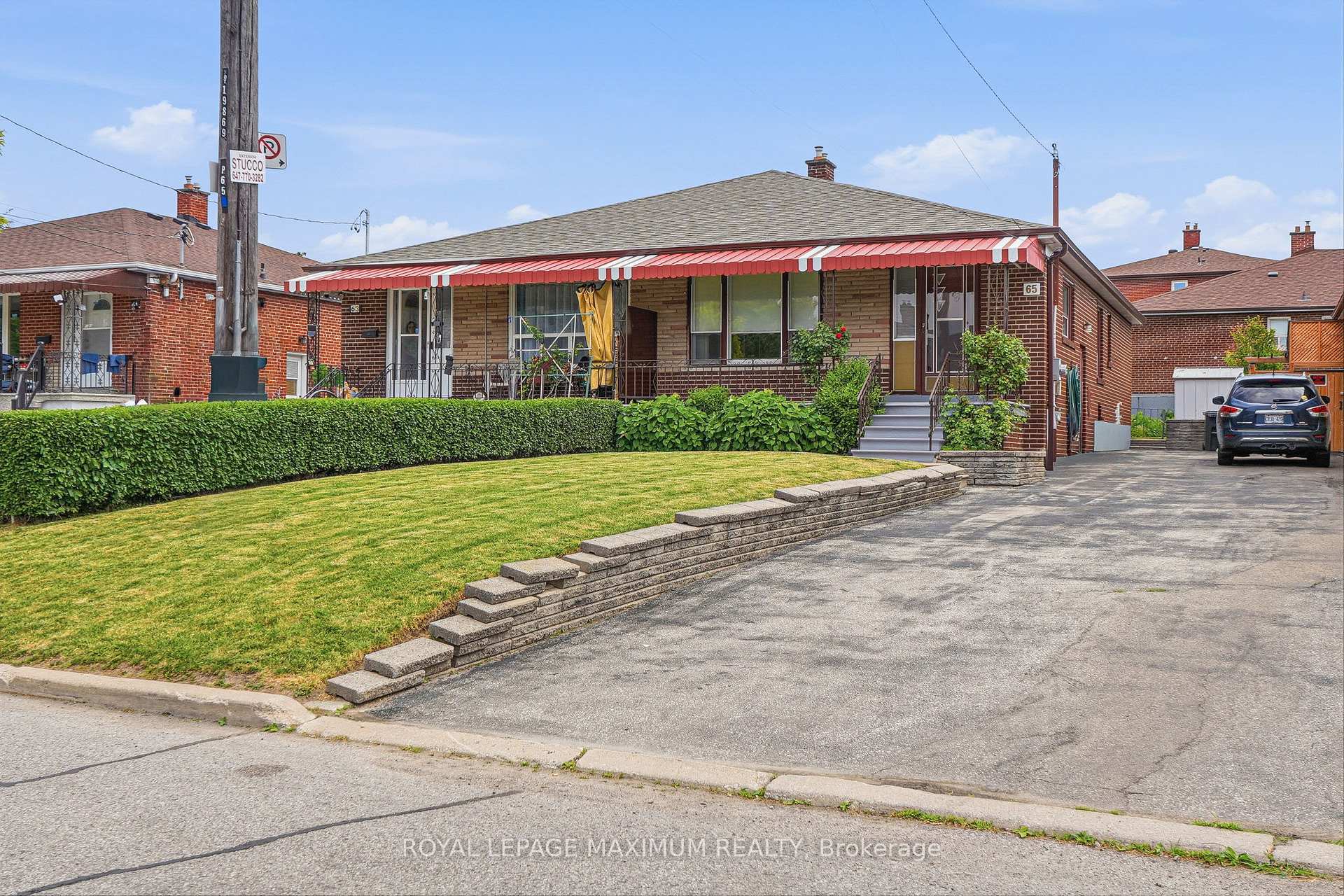 65 Magellan Drive, Toronto W05, ON M3L 1T4