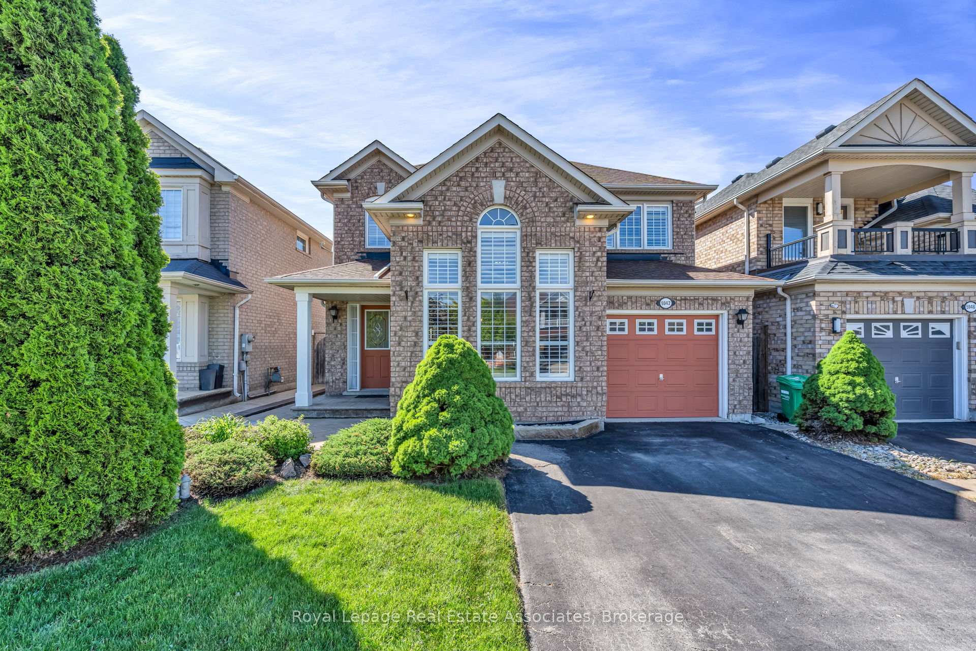 5942 Osprey Boulevard, Mississauga, ON L5N 8J7