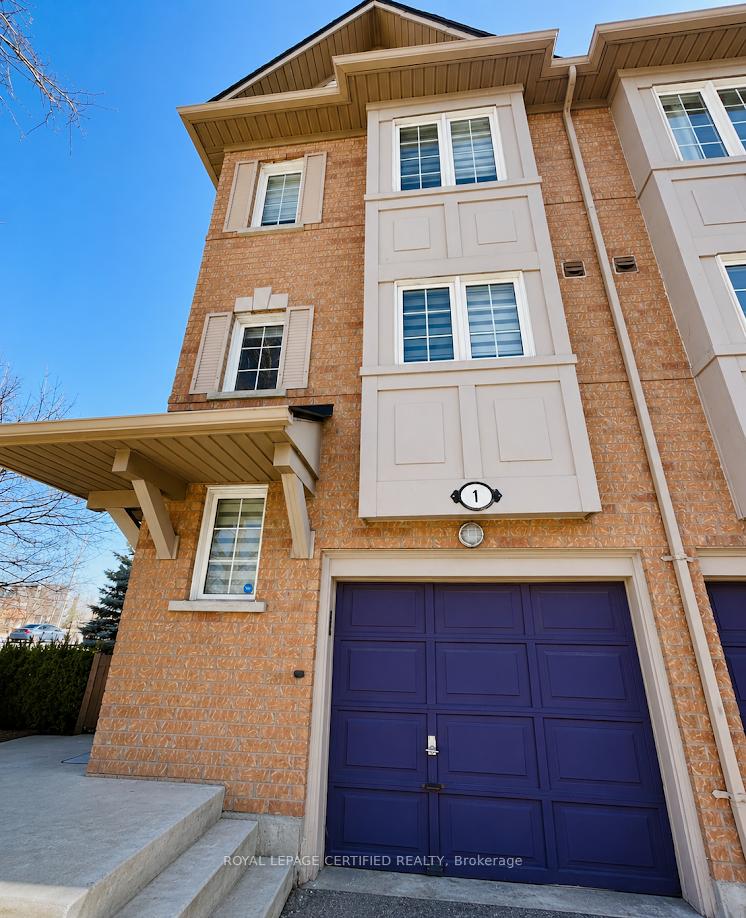 1128 Dundas Street W 1, Mississauga, ON L5C 1E1