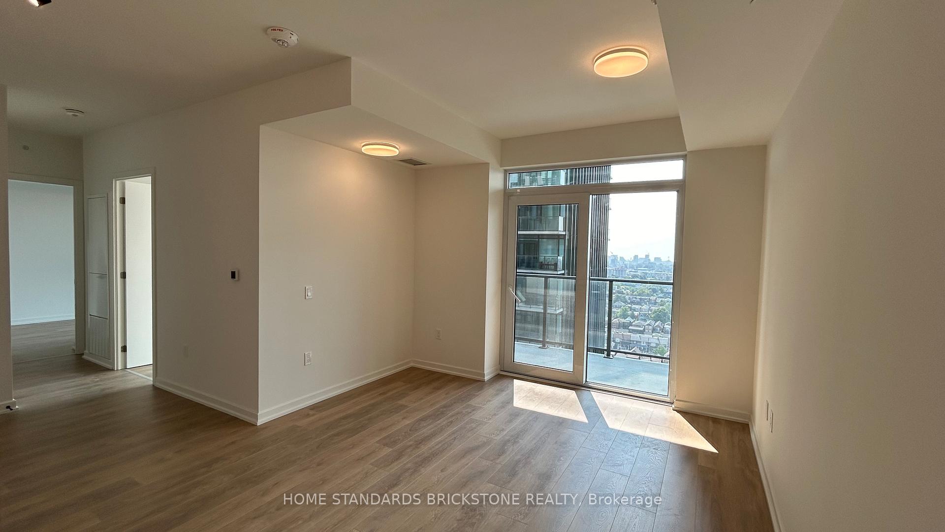 1285 Dupont Street 1701, Toronto W02, ON M6H 0E3