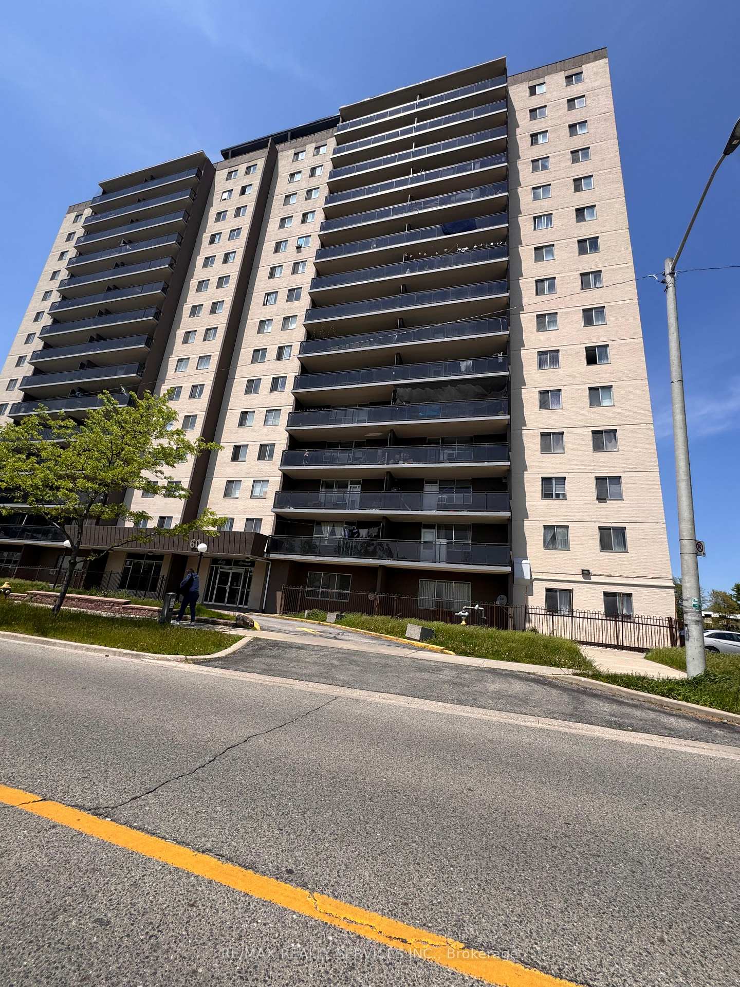 60 Stevenson Road 501, Toronto W10, ON M9V 2B4 — Toronto W10, Ontario