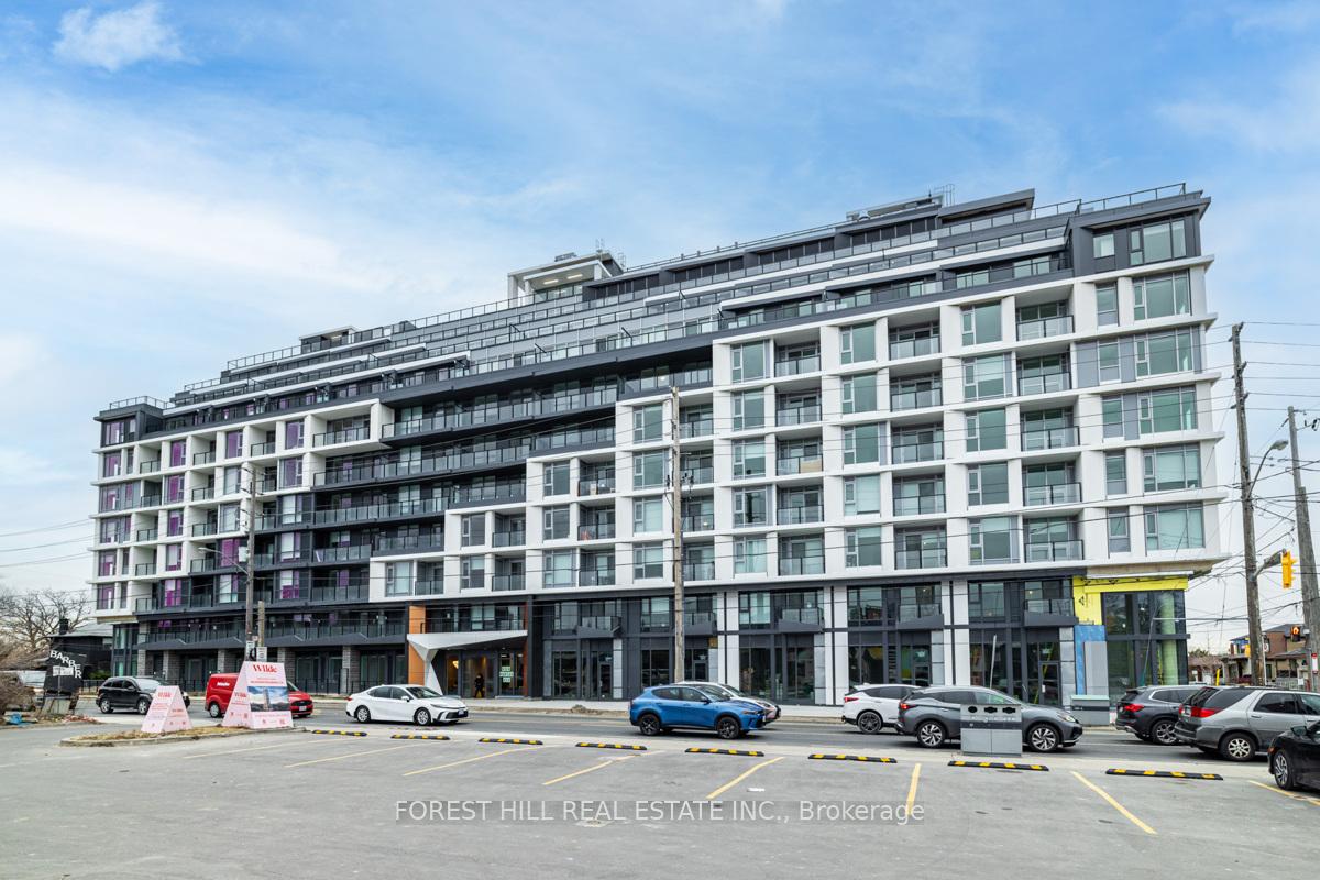 556 Marlee Avenue 301, Toronto W04, ON M6B 0B1