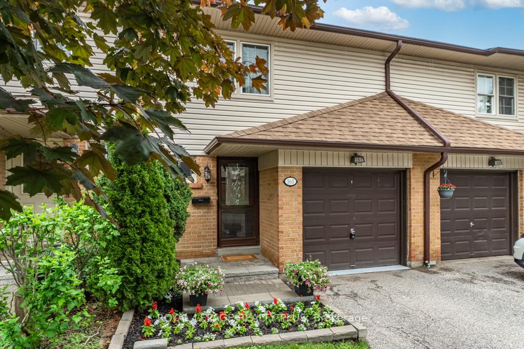 2120 RATHBURN Road 161, Mississauga, ON L4W 2S8