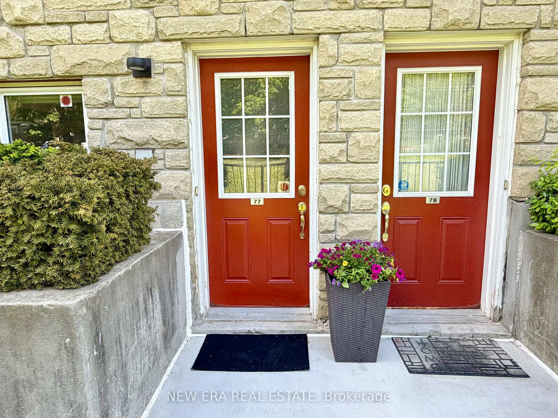 65 Foundry Avenue 77, Toronto W02, ON M6H 4K7