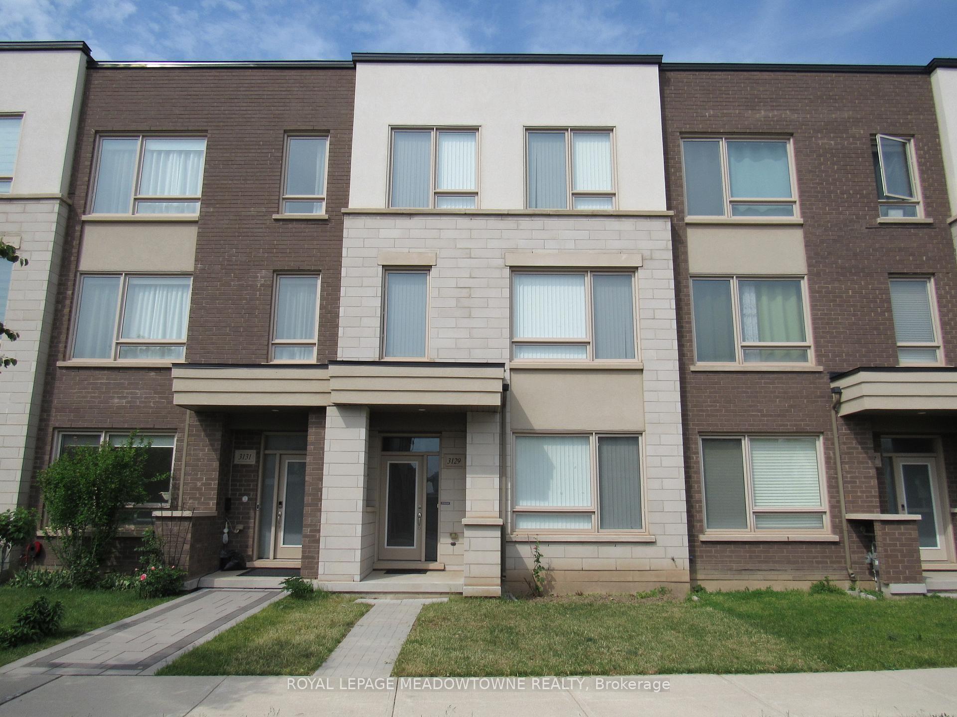 3129 Ernest Appelbe Boulevard, Oakville, ON L6H 0N8