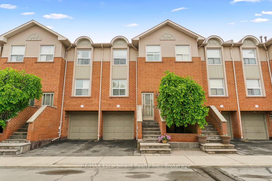1570 REEVES Gate 5, Oakville, ON L6M 3J3