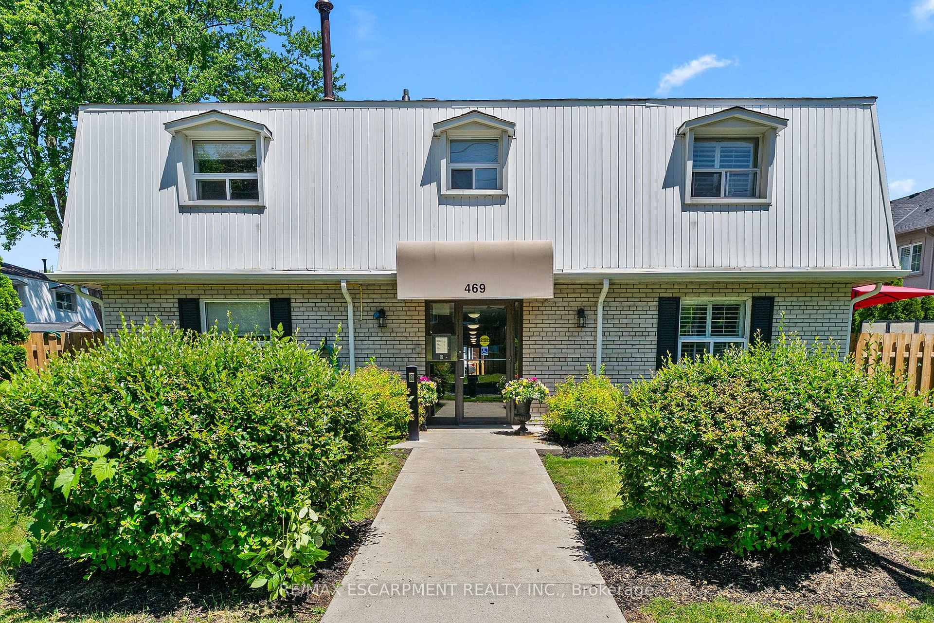 469 Claridge Road 5, Burlington, ON L7N 2S1