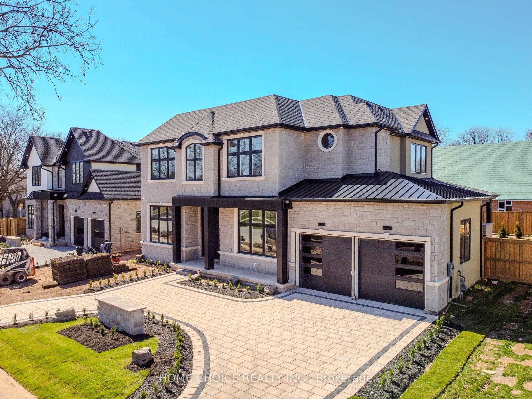 302 Tuck Drive, Burlington, ON L7L 2R3