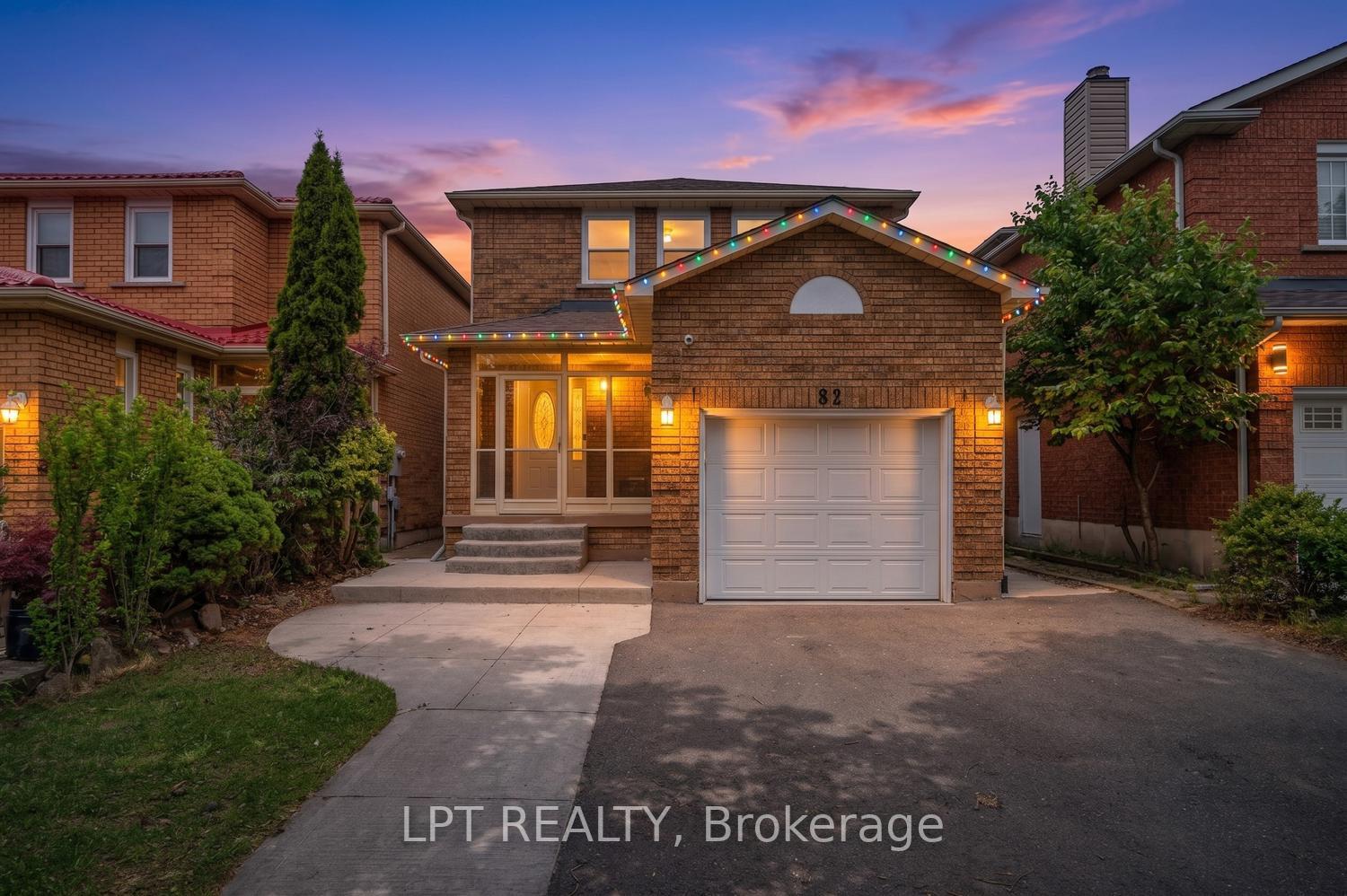 82 Michigan Avenue, Brampton, ON L6Y 4P1