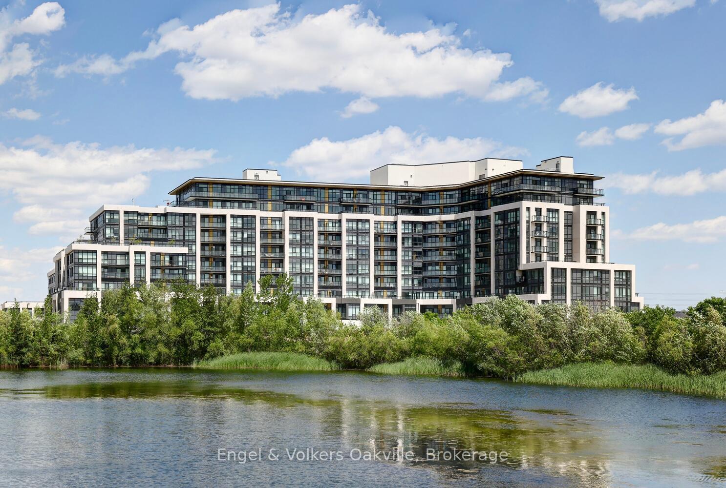 405 Dundas Street W 307, Oakville, ON L6M 5P9