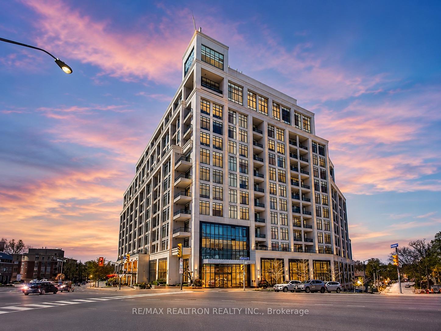 2 Old Mill Drive 415, Toronto W01, ON M6S 0A2