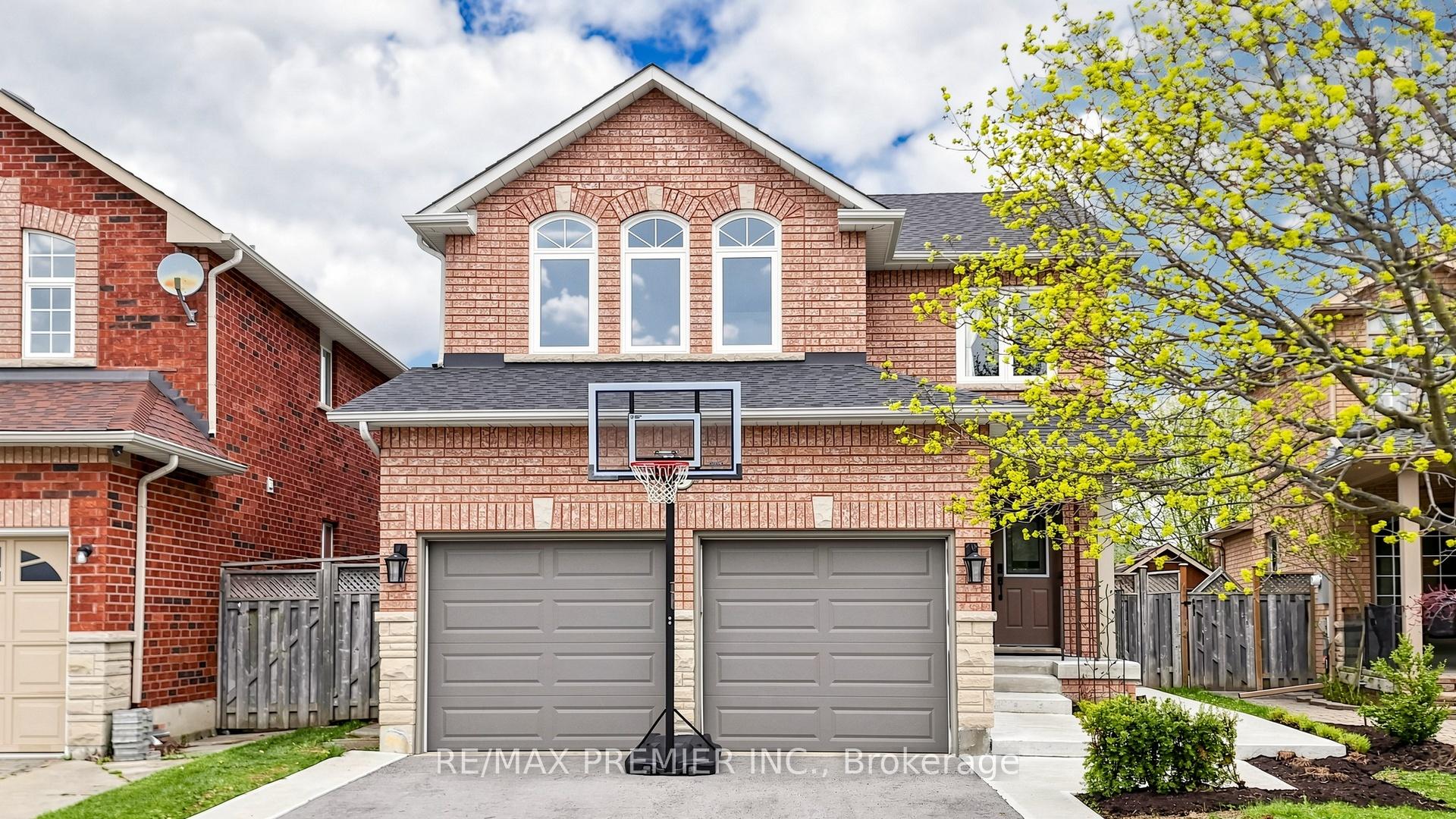 6 Terrastone Court, Caledon, ON L7E 2H1