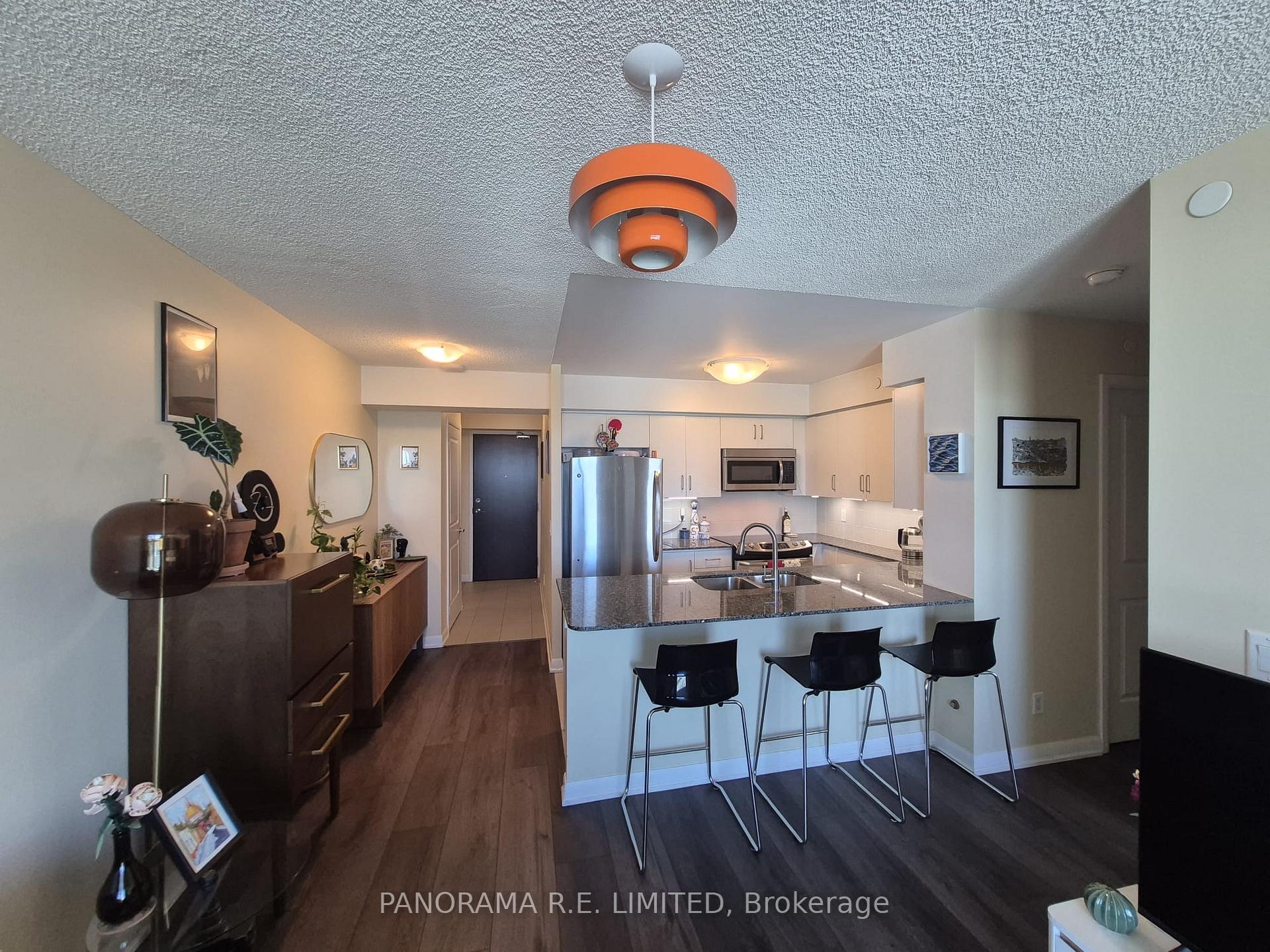 205 Sherway Gardens Road 1006, Toronto W08, ON M9C 0A5