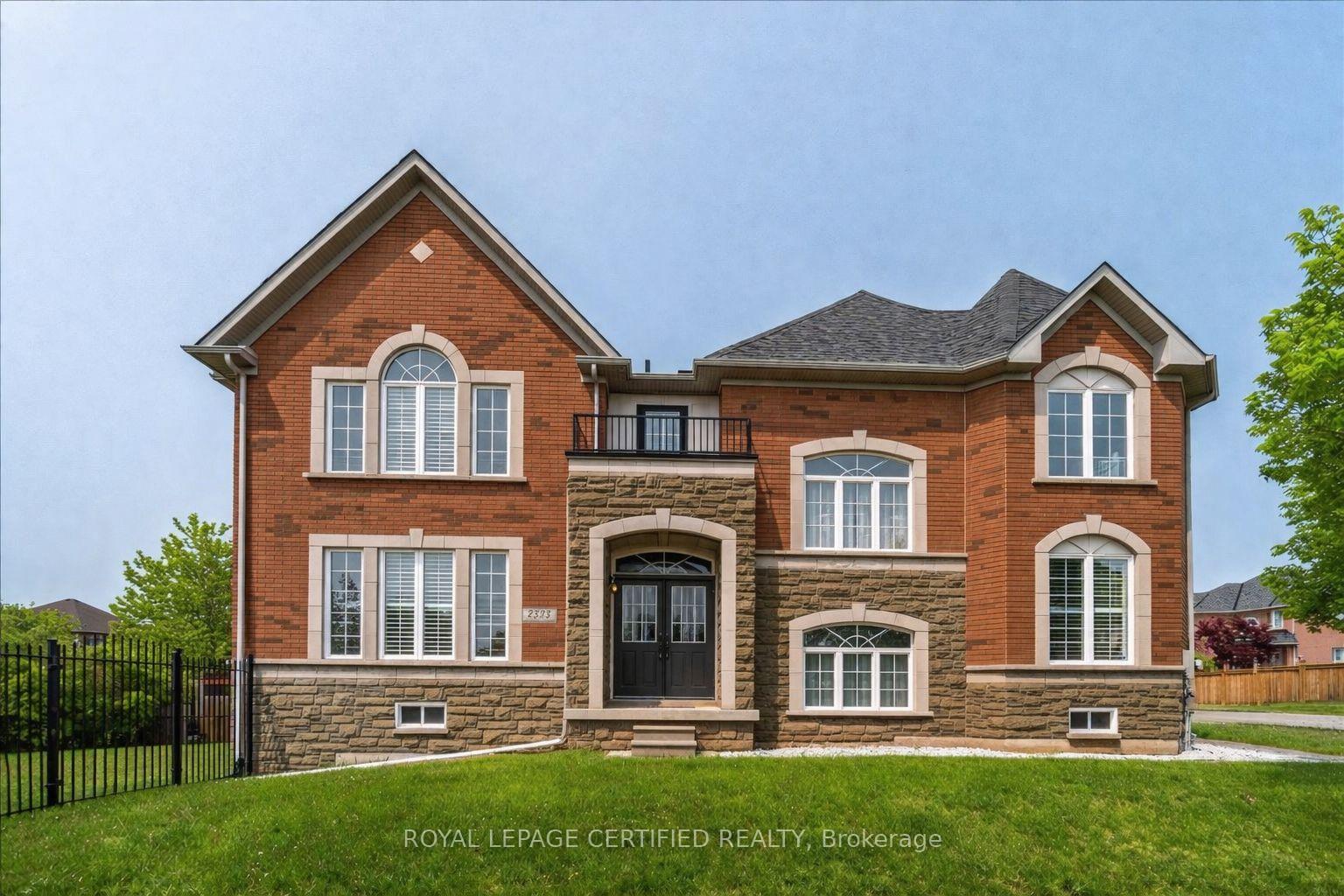 2523 Highmount Crescent, Oakville, ON L6M 4Z1