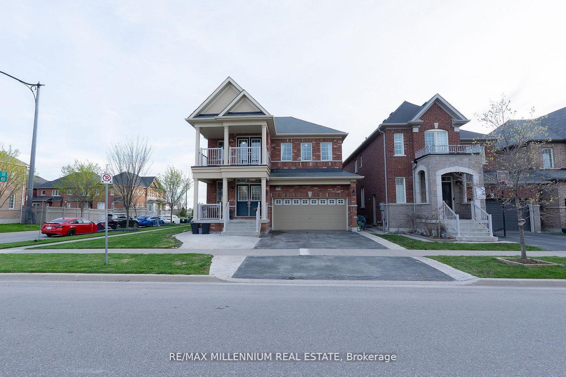 8 Zelda Road, Brampton, ON L6R 0B3