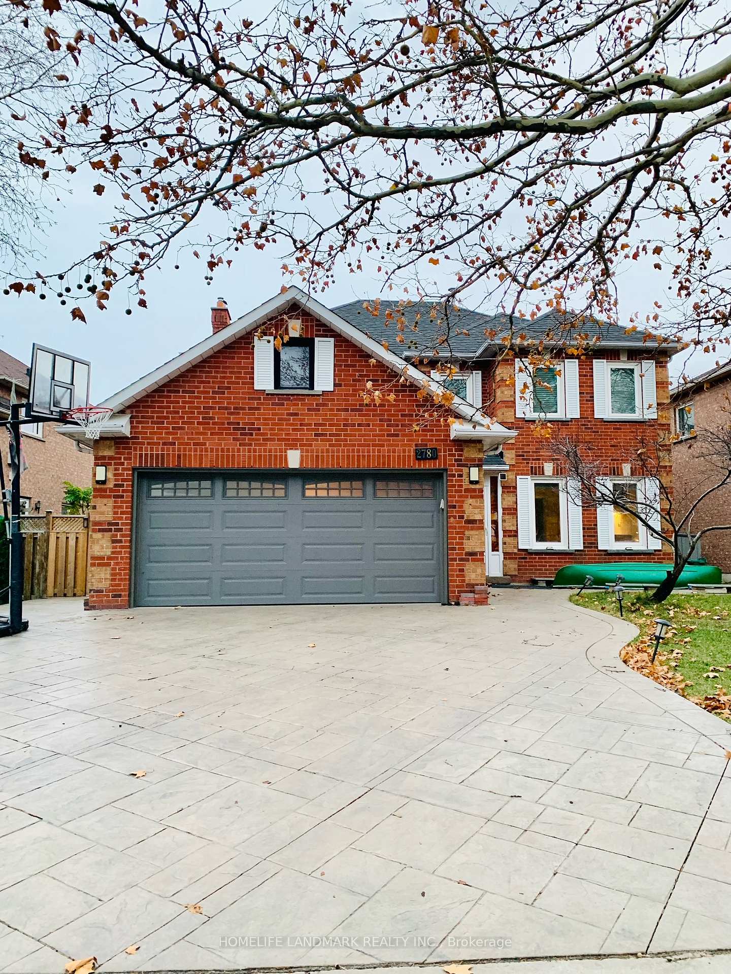 2780 Teak Crescent, Oakville, ON L6J 7M4