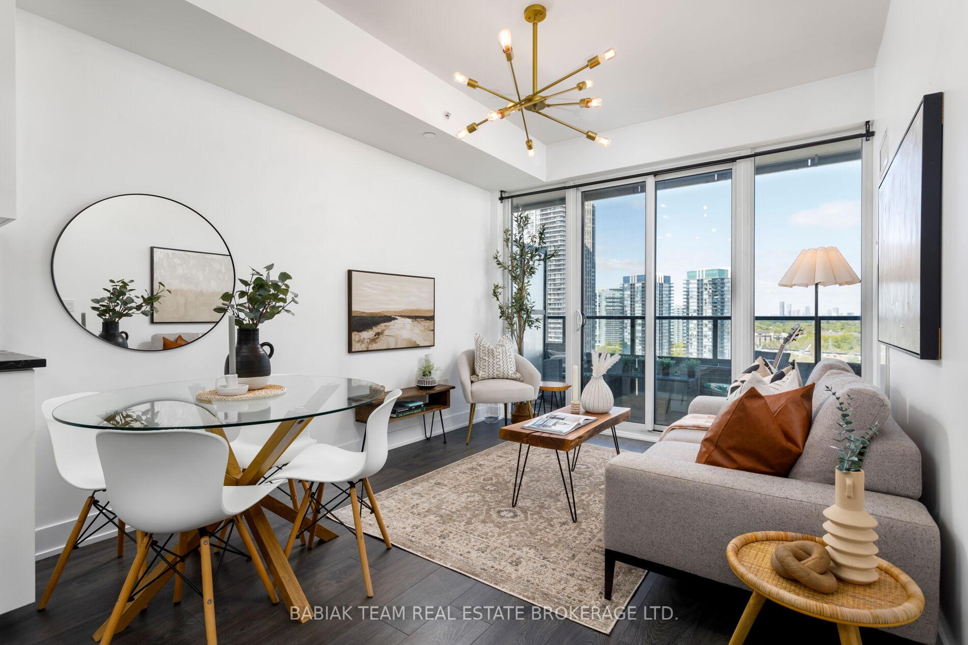 30 Shore Breeze Drive 1712, Toronto W06, ON M8V 0J1