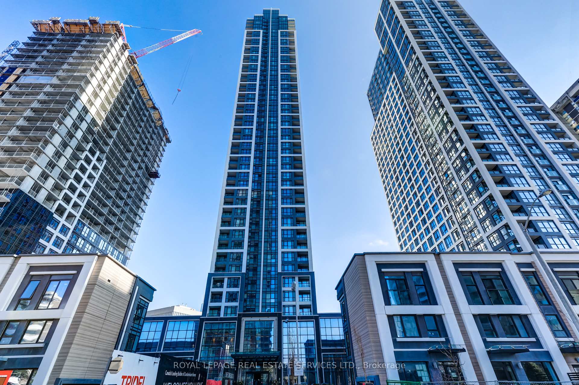 9 Mabelle Avenue 3415, Toronto W08, ON M9A 0E1