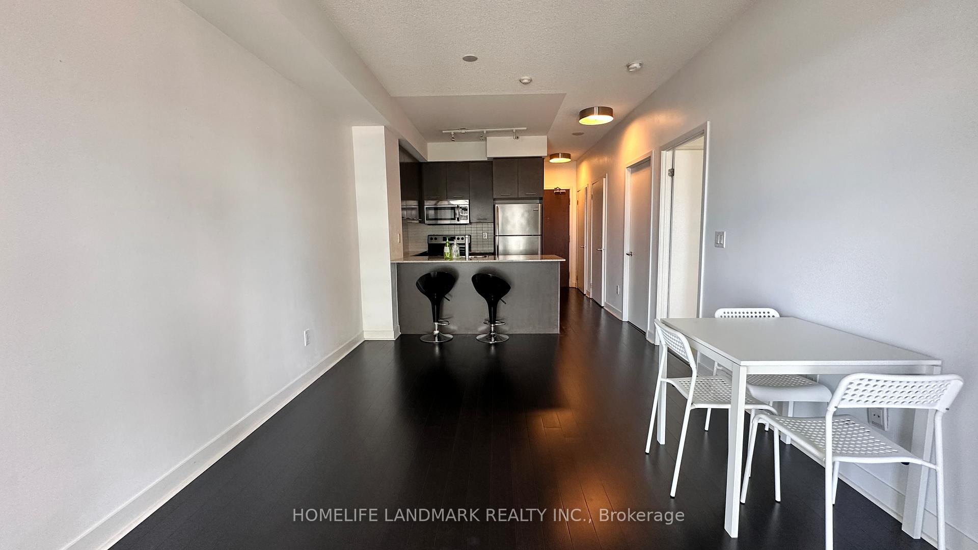 365 Prince Of Wales Drive 910, Mississauga, ON L5B 0G6