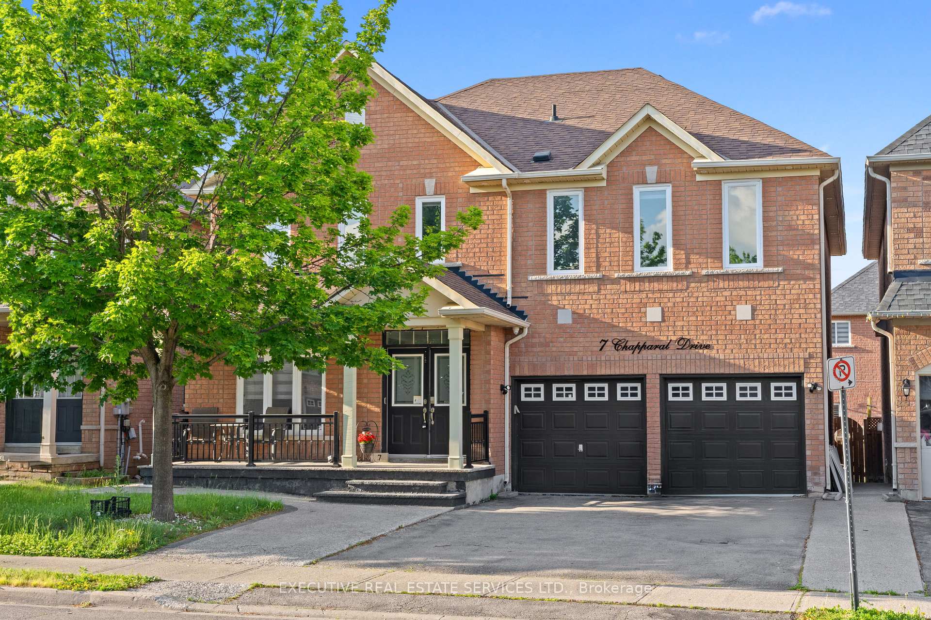 7 Chapparal Drive, Brampton, ON L6R 3C5