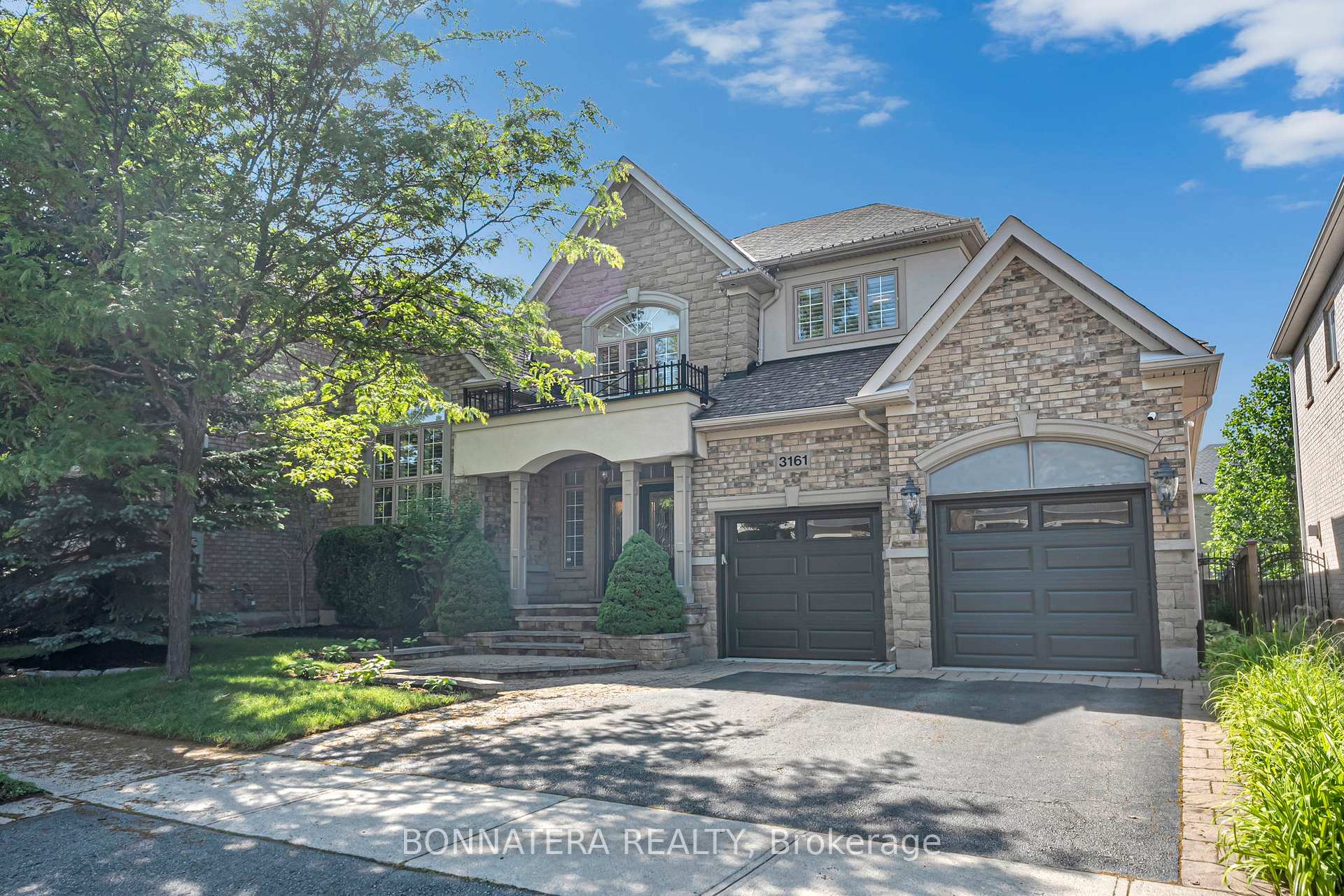 3161 Saddleworth Crescent, Oakville, ON L6M 0A8