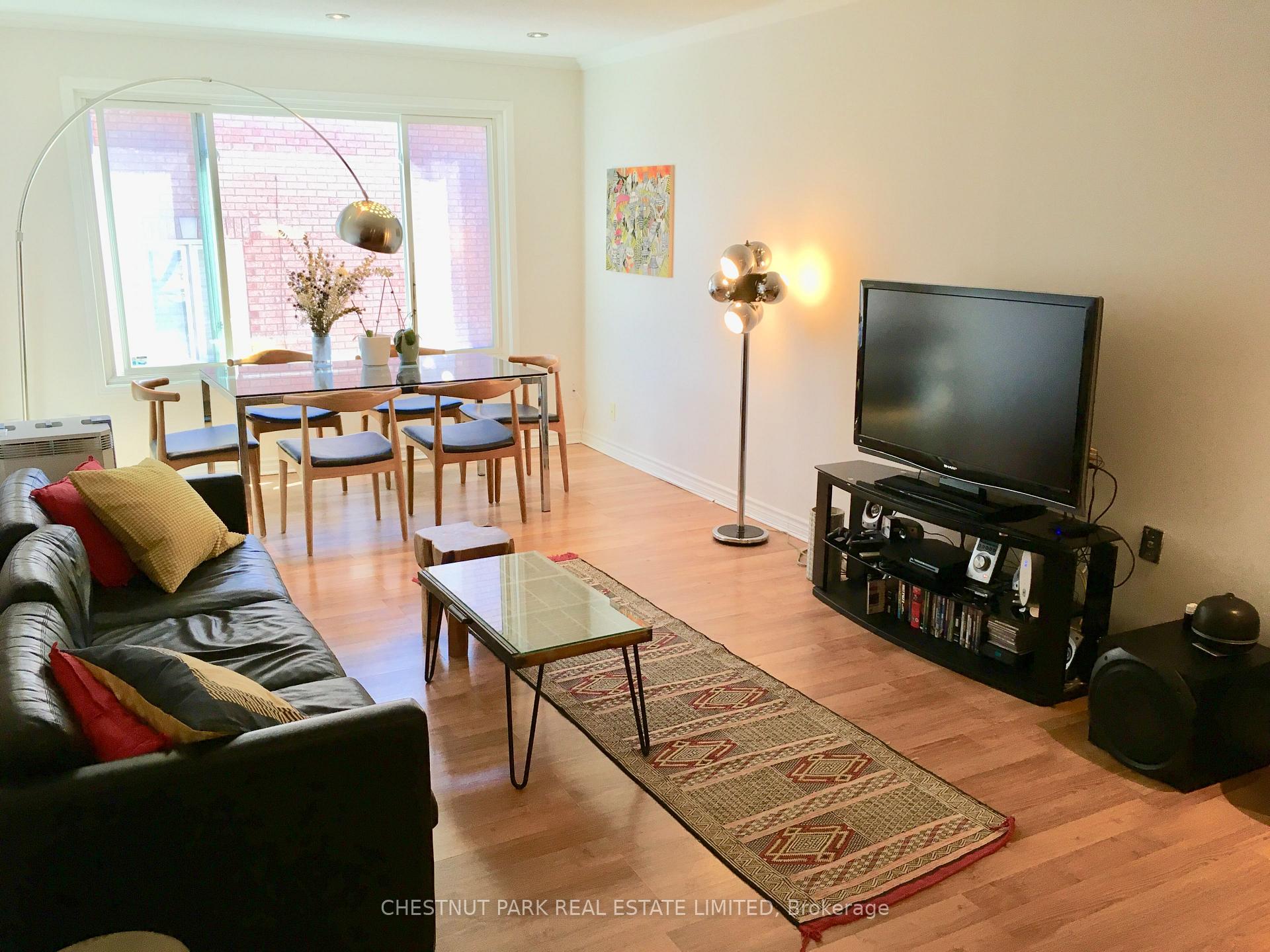 1849 Davenport Road, Toronto W03, ON M6N 1B8