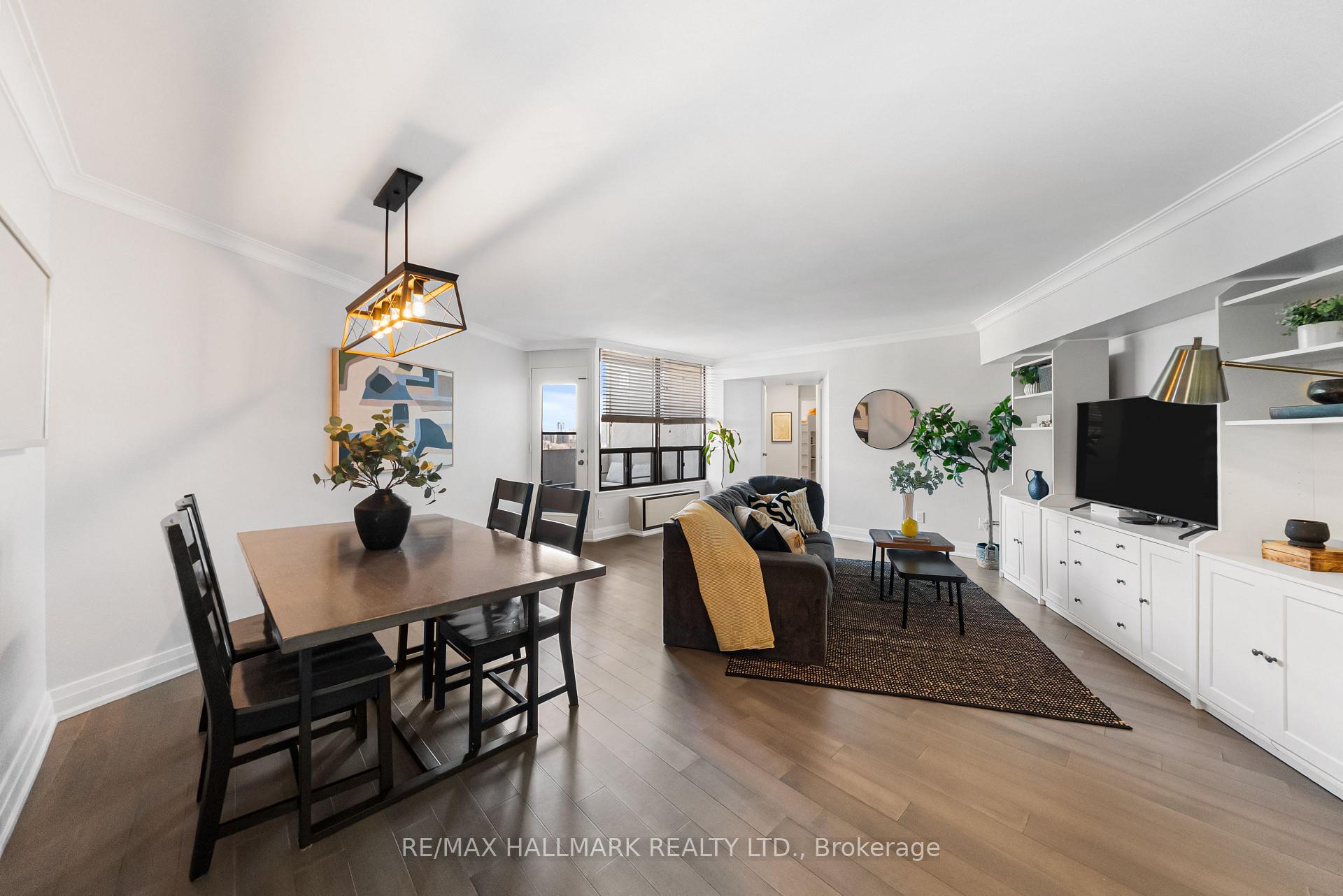 296 Mill Road PH1, Toronto W08, ON M9C 4X8