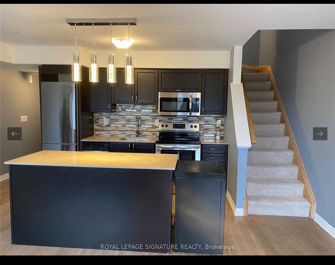 161 William Duncan Road 4, Toronto W05, ON M3K 0B9