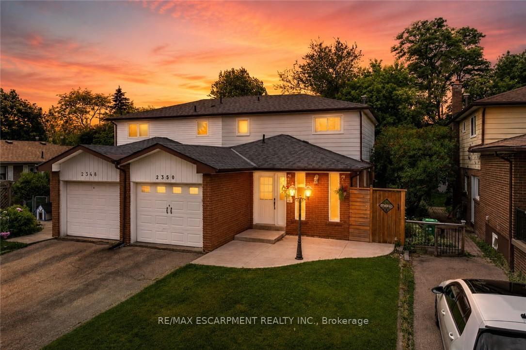 2350 Gareth Road, Mississauga, ON L5B 1Z5
