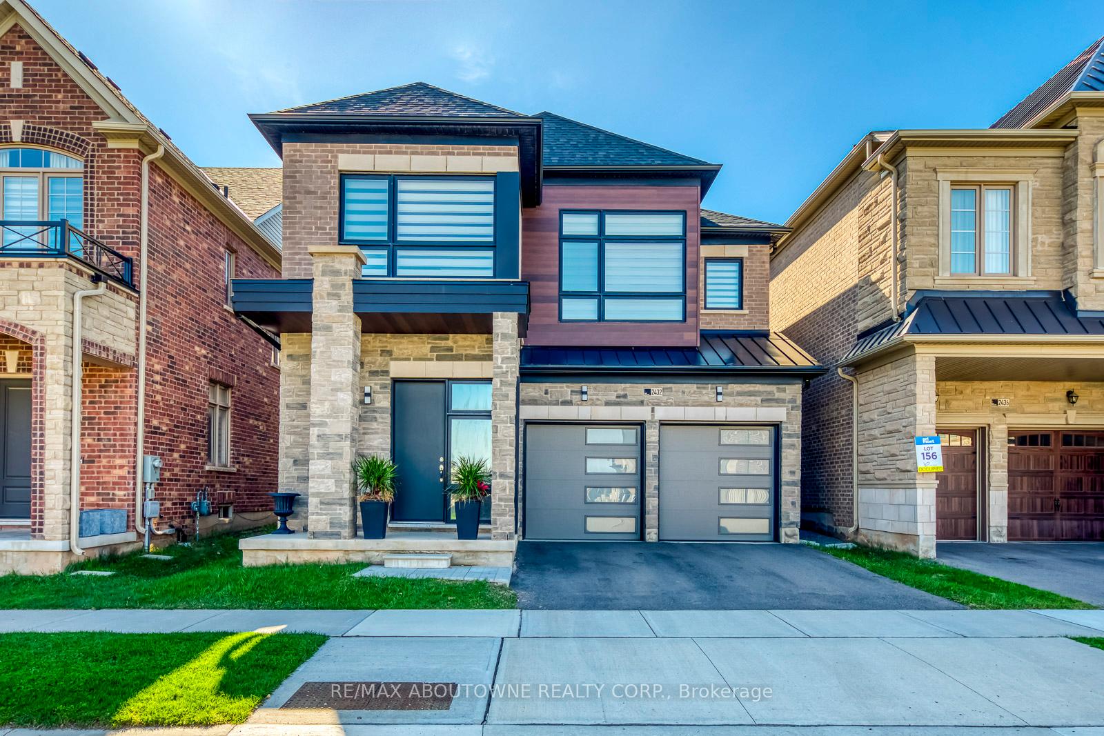 2432 Edward Leaver Trail, Oakville, ON L6M 5M2