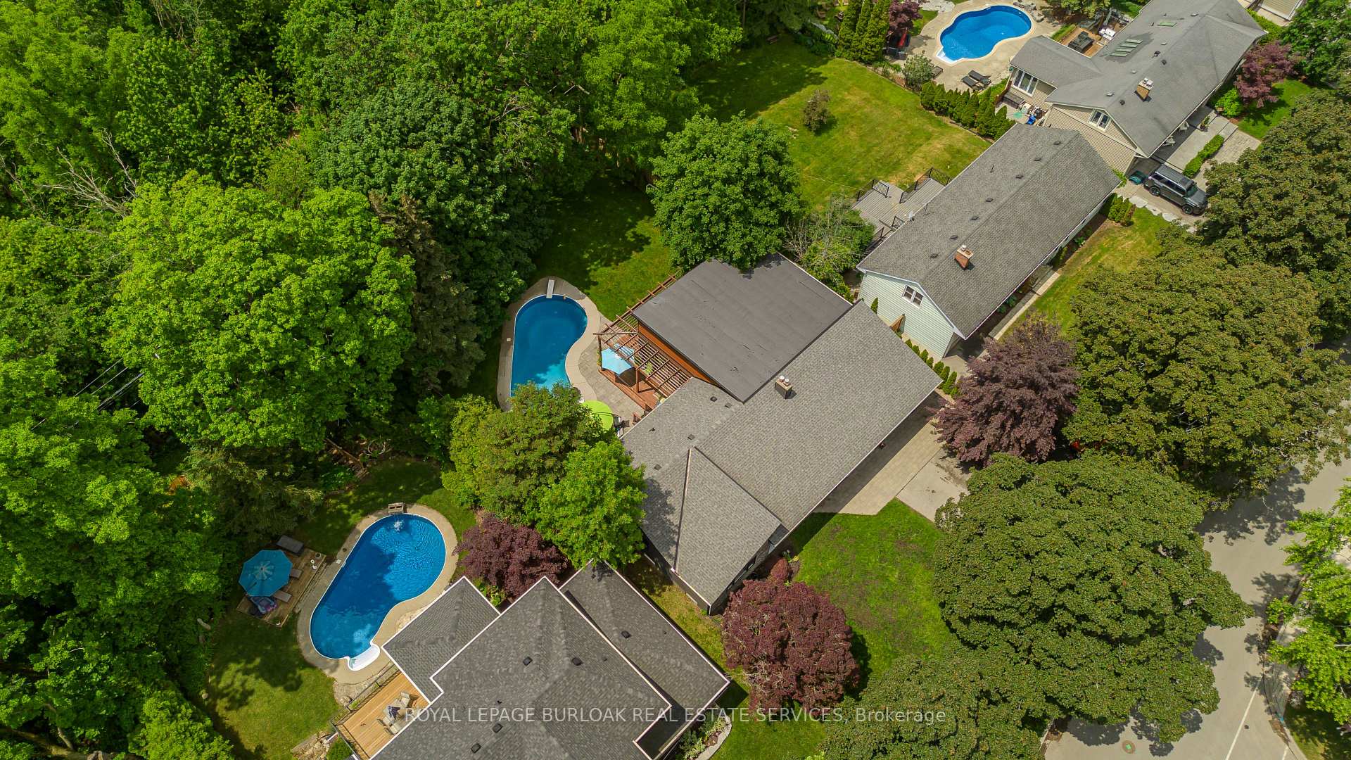 272 Goodram Drive, Burlington, ON L7L 2J5