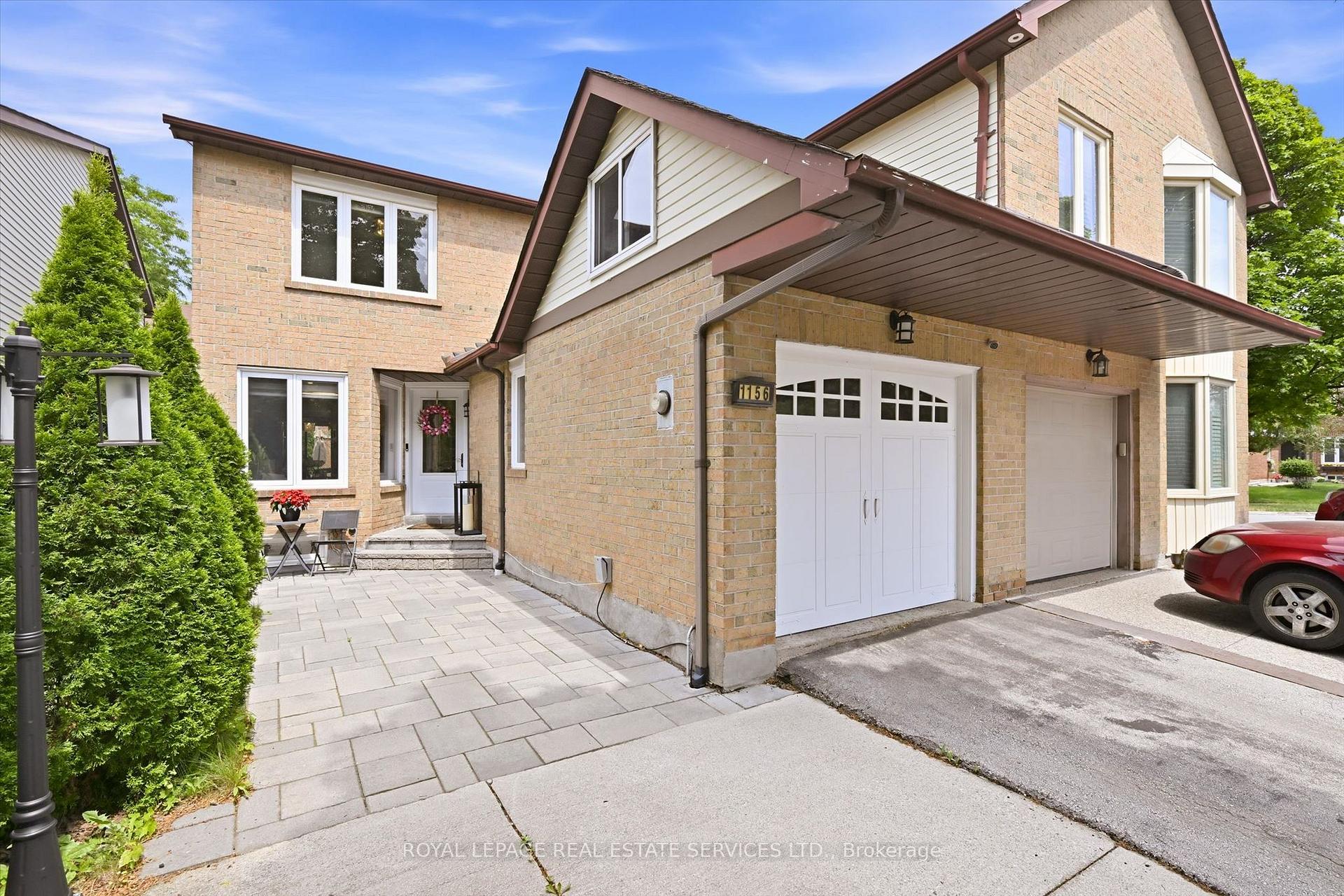 1156 Potters Wheel Crescent, Oakville, ON L6M 1J2