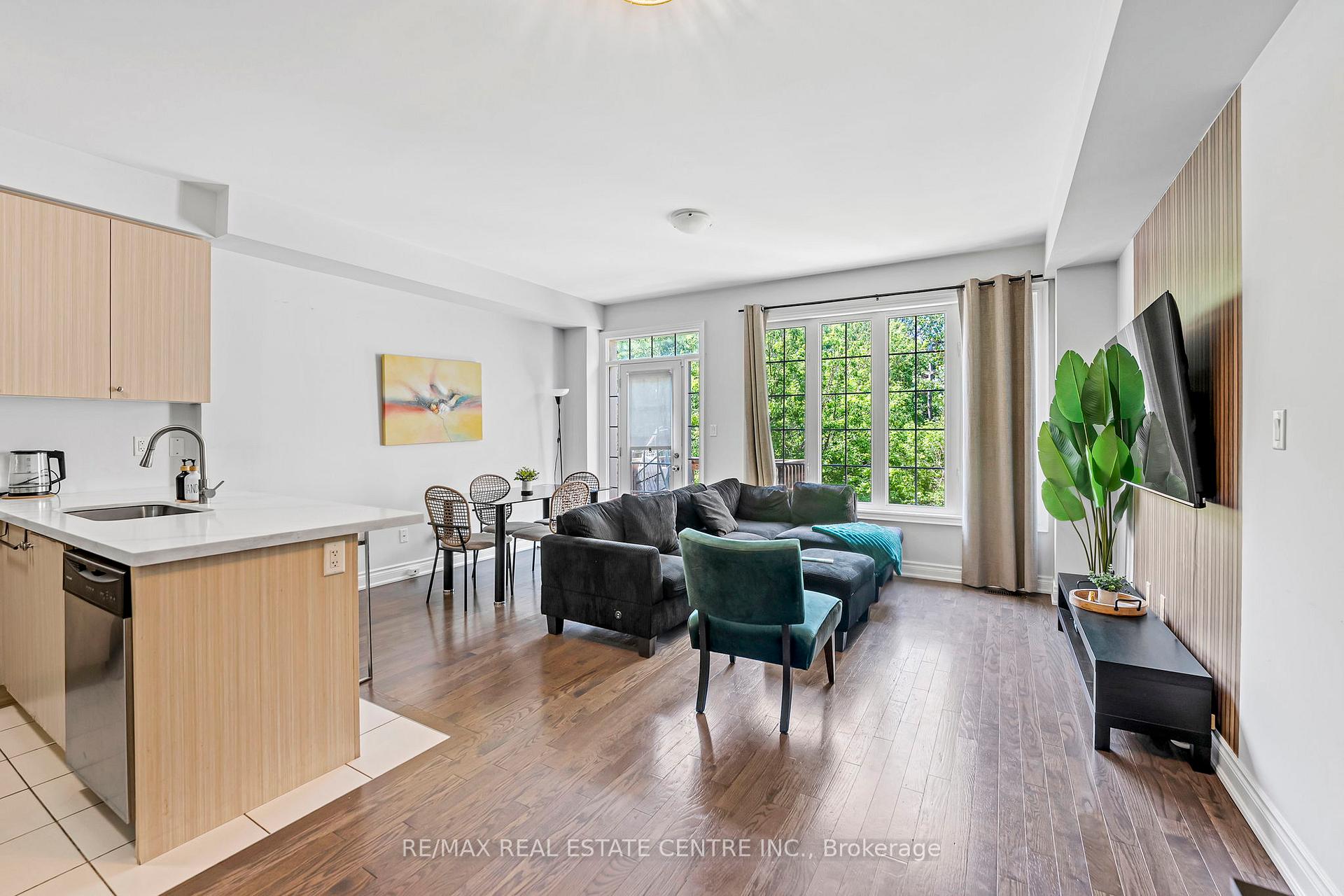 72 Lady Evelyn Crescent, Brampton, ON L6Y 6C6