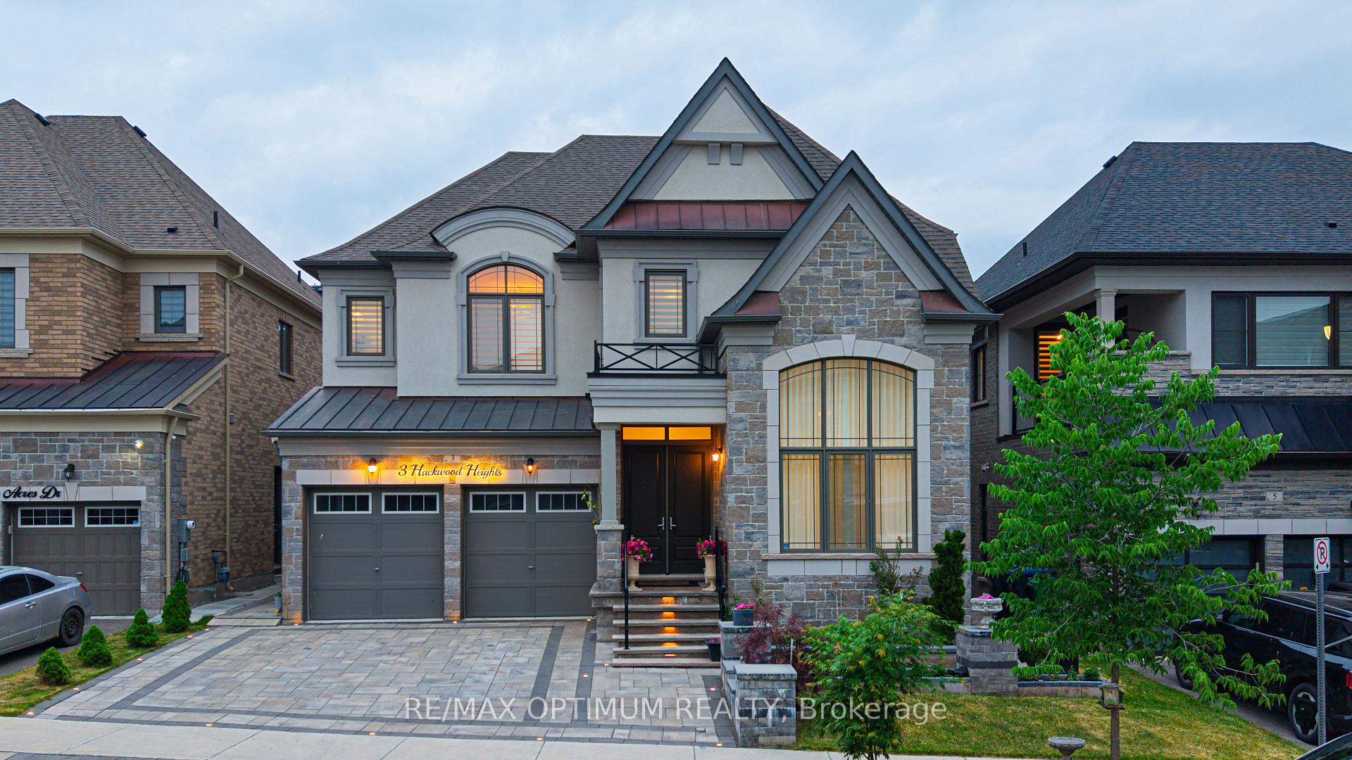 3 Hackwood Heights, Brampton, ON L6X 5P4