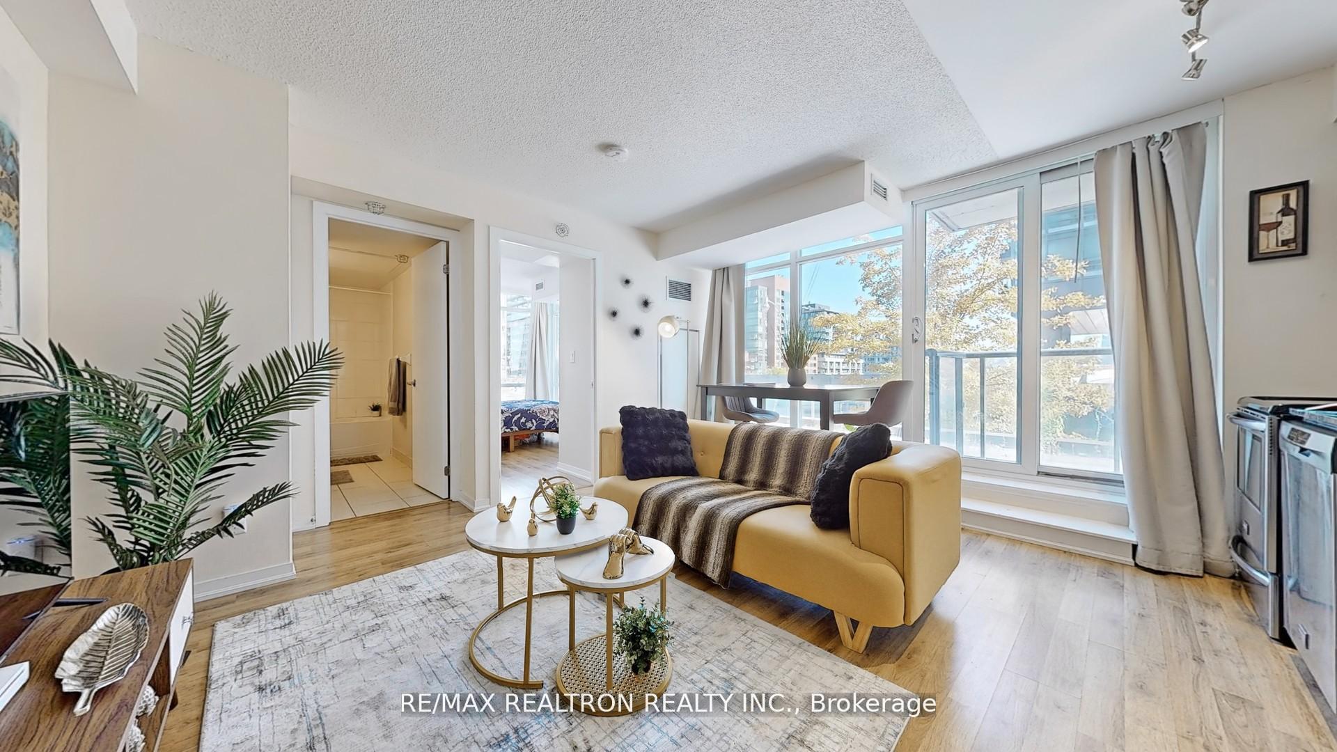 20 Joe Shuster Way #202, Toronto W01, ON M6K 0A3
