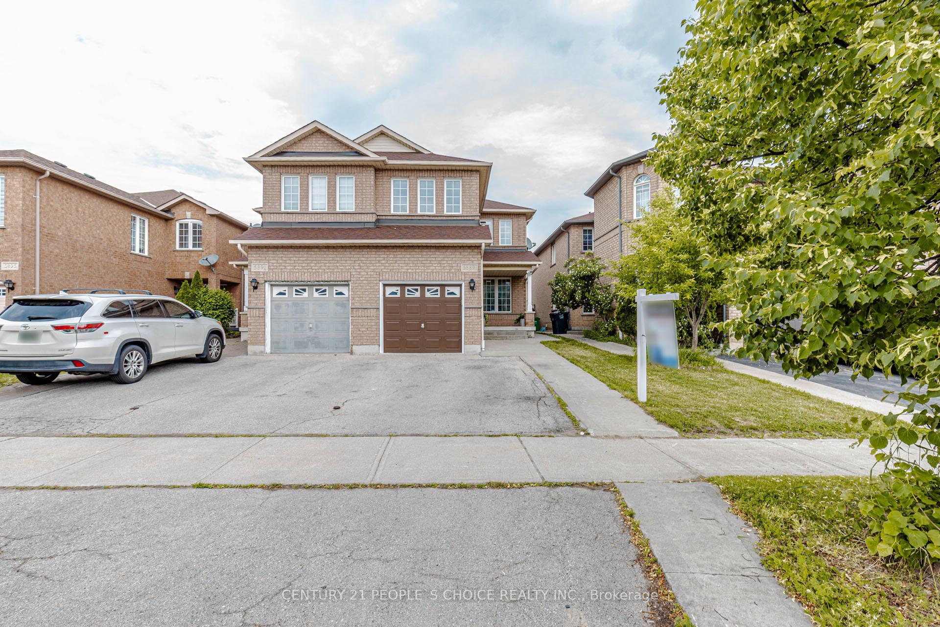 5889 Stonebriar Crescent, Mississauga, ON L5V 2T7