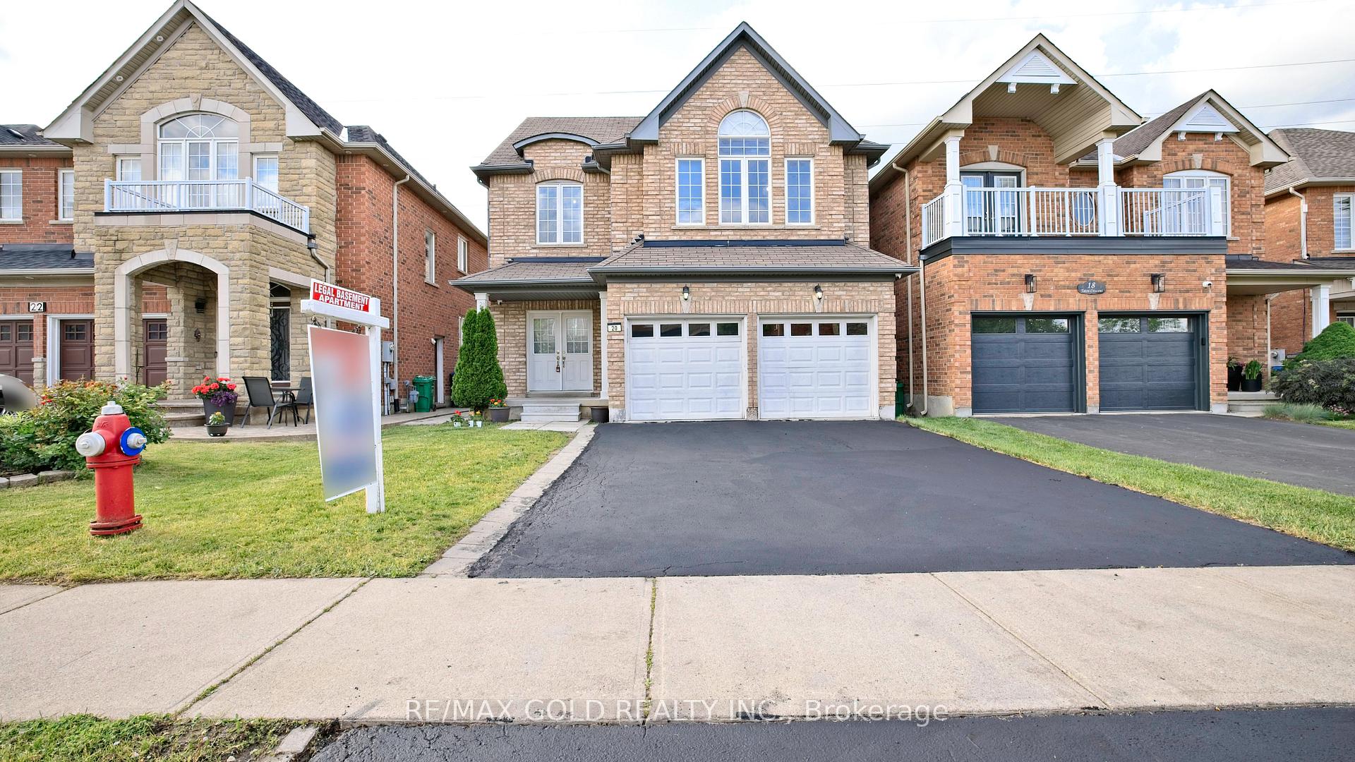 20 Tatra Crescent, Brampton, ON L6Y 0K5