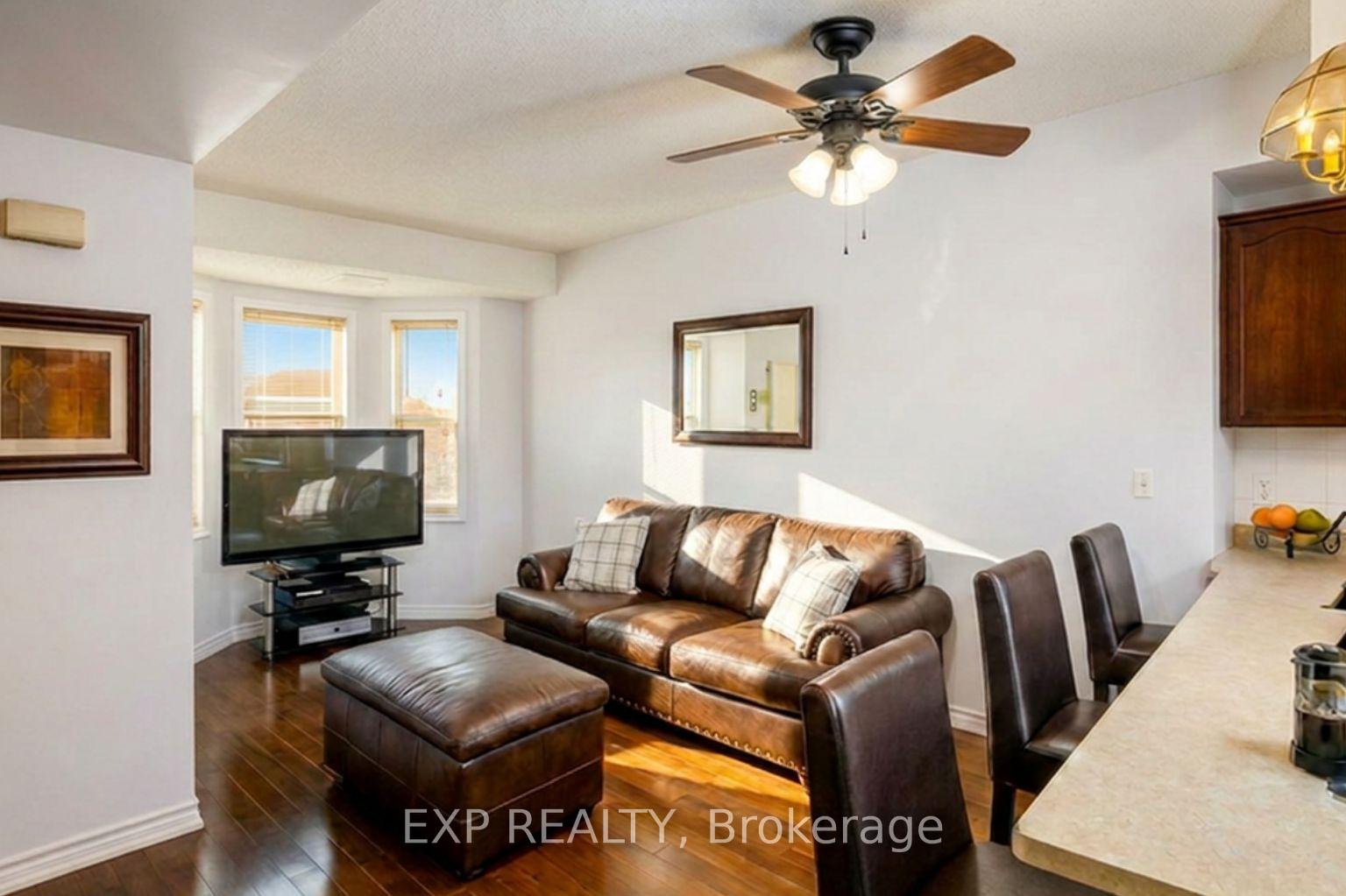 760 Lawrence Avenue W 132, Toronto W04, ON M6A 3E7