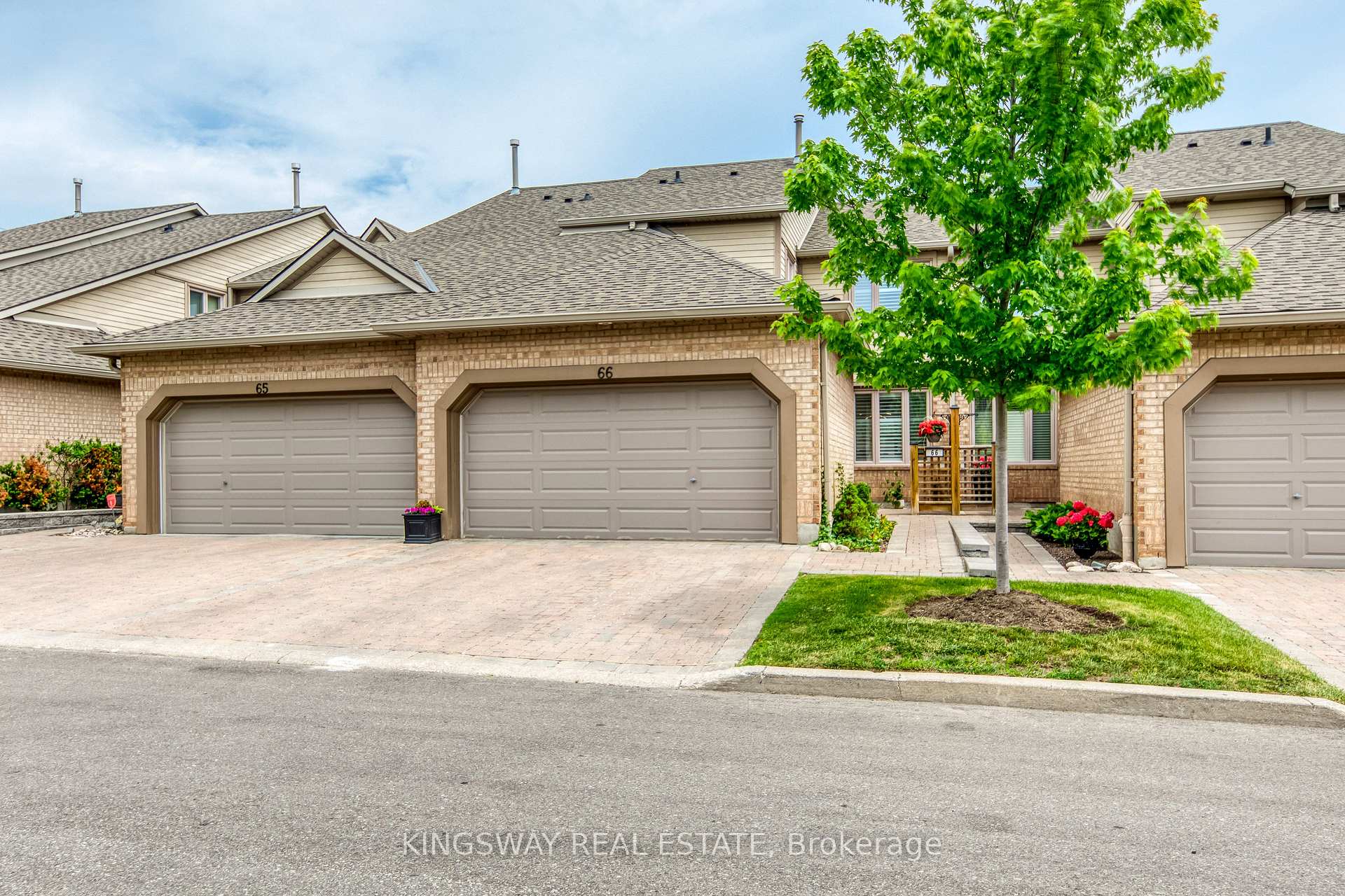1725 THE CHASE Road, Mississauga, ON L5M 4N3