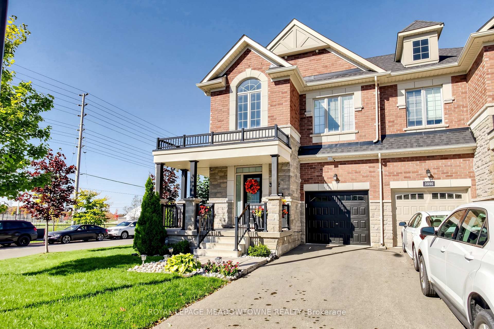 3892 Arvona Place, Mississauga, ON L5M 0Y5