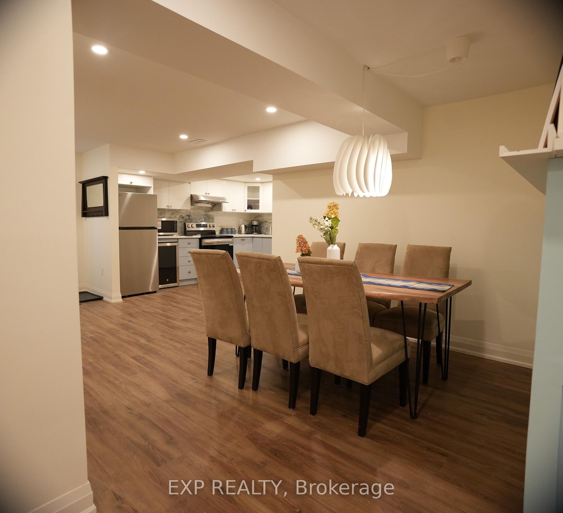 1167 Bancroft Drive Bsmt, Mississauga, ON L5V 1B6