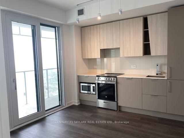 3900 Confederation Parkway, Mississauga, ON L5B 0M3