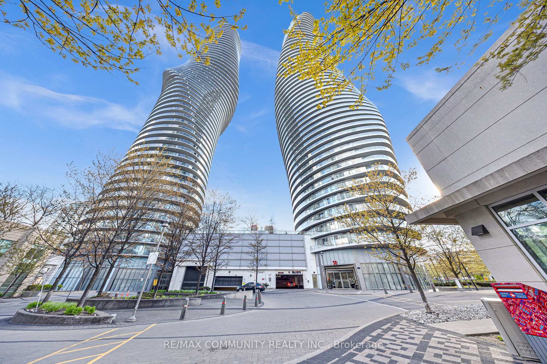 50 Absolute Avenue 1905, Mississauga, ON L4Z 0A8