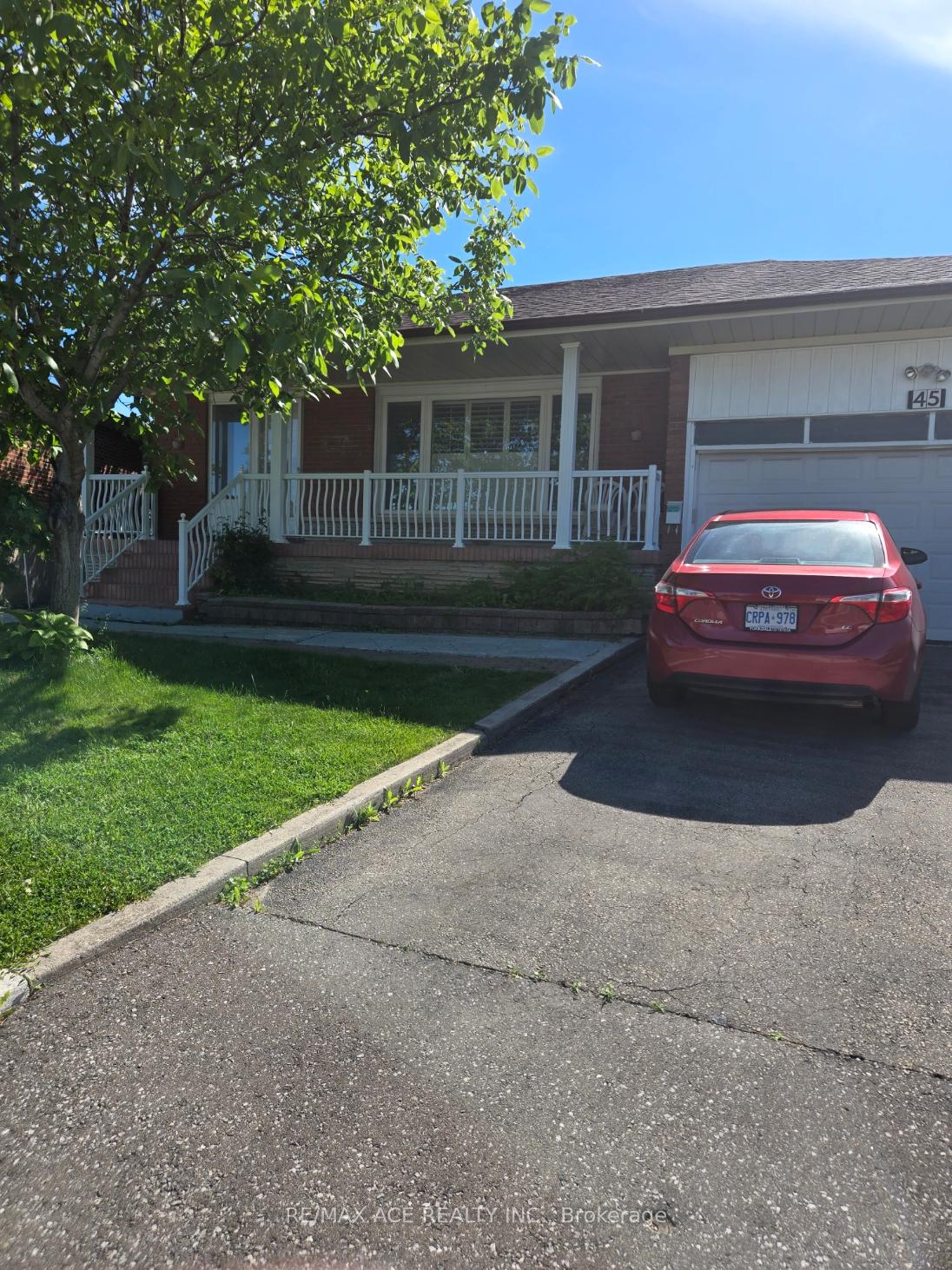 45 Wheelwright Crescent Bsmt, Toronto W05, ON M3N 1V2