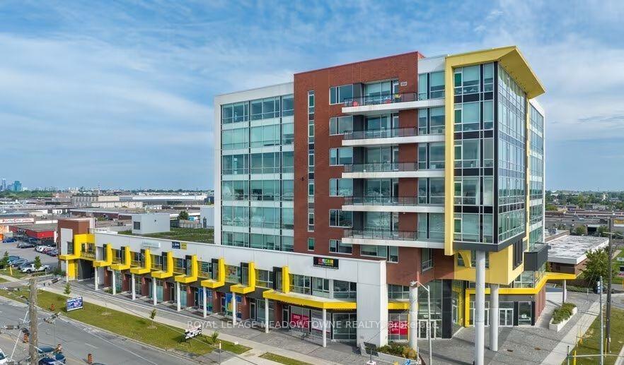 1275 Finch Avenue W 205, Toronto W05, ON M3J 0L5